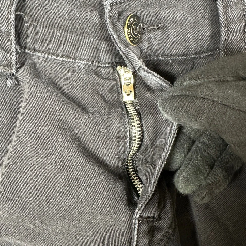 True Religion Ricky Relaxed Straight Jeans Mens‎ 34 (fit 38x30) Black Distressed